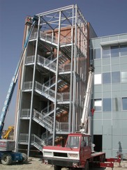 p001_3_3